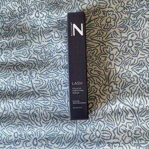 nulastin lash serum